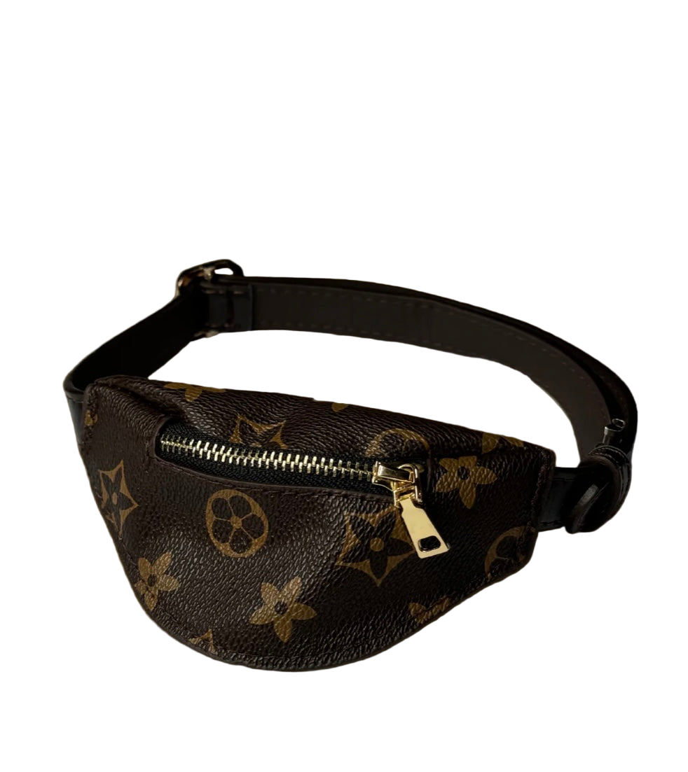 Small dog designer Grrruci Bumbag