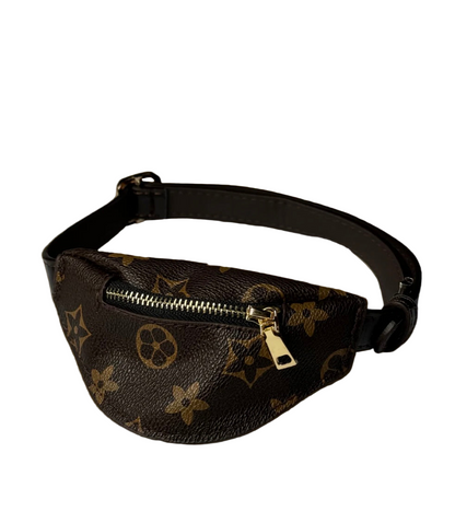 Small dog designer Grrruci Bumbag