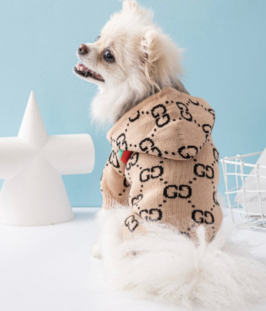 Grrruci dog sweater